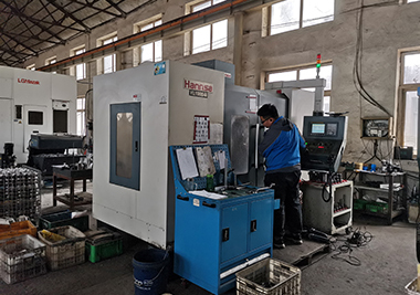 Vertical machining center 3.jpg